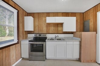 1201 Davis St in Jacksonville, NC - Building Photo - Building Photo