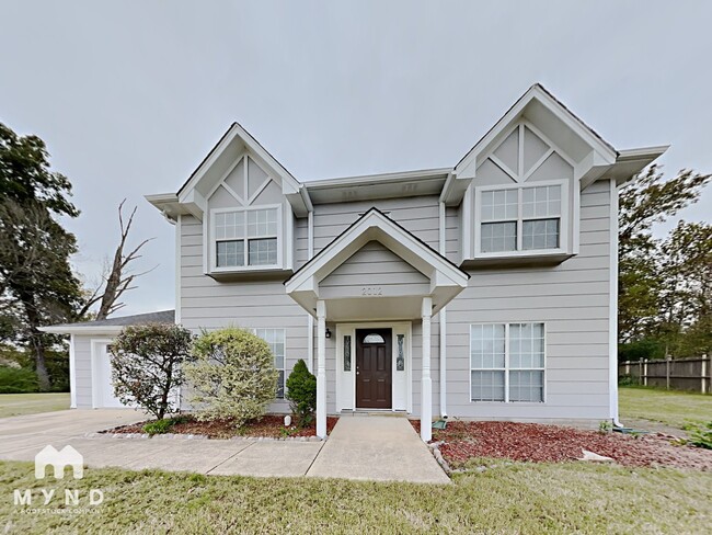 property at 2012 King Arthur Cir