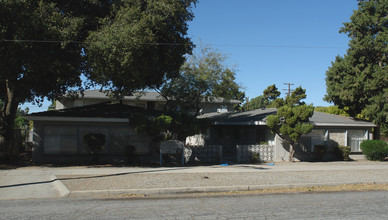 Edgar Ave. Apartments in Beaumont, CA - Building Photo - Building Photo