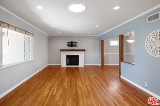 826 Crestfield Dr in Duarte, CA - Building Photo - Building Photo