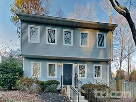 1192 Haven Brook Ln NE in Atlanta, GA - Building Photo