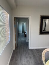 8151 Katella Ave, Unit B in Stanton, CA - Foto de edificio - Building Photo