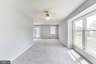20 Livingstone Terrace in Frederick, MD - Building Photo - Building Photo