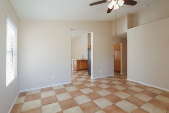 8621 W Mission Ln in Peoria, AZ - Building Photo - Building Photo
