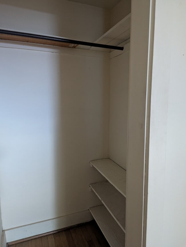 16 Eagle St, Unit D in Fredonia, NY - Building Photo - Building Photo