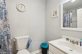 1008 Timber Creek Rd in Lindenwold, NJ - Building Photo - Building Photo