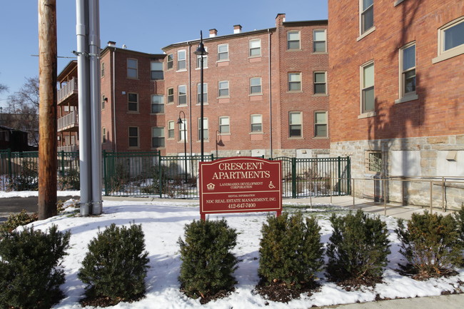 Crescent Apartments in Pittsburgh, PA - Building Photo - Building Photo