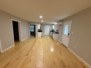 80 Redwood Ln in Atmore, AL - Building Photo - Building Photo