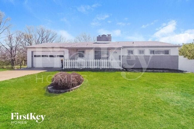 property at 6311 N Lenox Ave