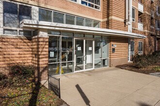 Potomac Place Condominiums in Washington, DC - Building Photo - Building Photo