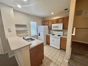 2221 SAN VITTORINO Cir in Kissimmee, FL - Building Photo - Building Photo