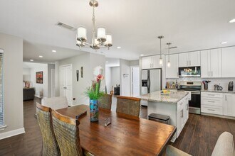1006 Glacier Hill Dr in Houston, TX - Building Photo - Building Photo