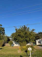 606 N 37th St in Fort Pierce, FL - Building Photo - Building Photo