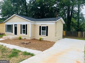 31 Westgate Park Ln in Newnan, GA - Building Photo - Building Photo