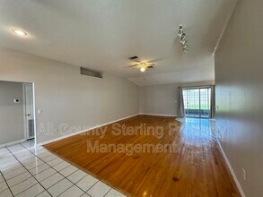 375 SW Huntington Glen in Lake City, FL - Building Photo - Building Photo