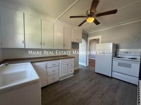 1 Bellevue St in Winslow, ME - Building Photo