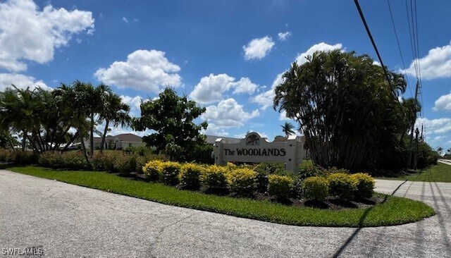 6036 Birnam Wood Ln in Ft. Myers, FL - Foto de edificio - Building Photo