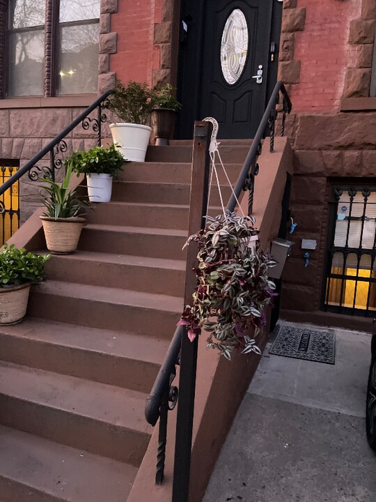 669 Park Pl, Unit 2 in Brooklyn, NY - Building Photo