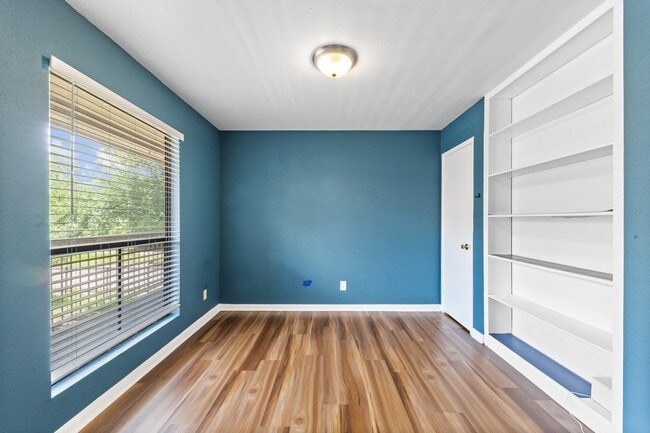 property at 2120 Wilcrest Dr