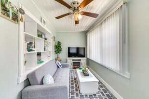 340 78th Ave in St Pete Beach, FL - Building Photo