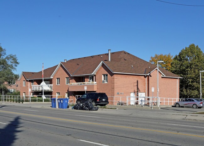 Bartonville Manor in Hamilton, ON - Building Photo - Building Photo