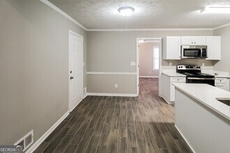 25 E Country Woods Dr in Covington, GA - Building Photo - Building Photo