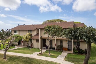 Palehua Townhouses in Kapolei, HI - Building Photo - Building Photo