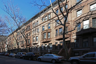 23 W 89th St Apartments