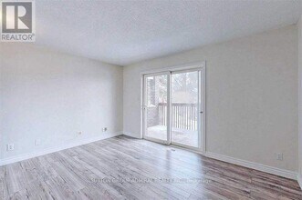 2238 4th Line in Innisfil, ON - Building Photo - Building Photo