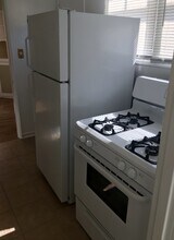 132 Lewis St in San Diego, CA - Building Photo - Building Photo