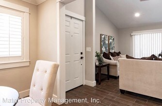 3400 Sullivan Ct-Unit -#218 in Modesto, CA - Building Photo - Building Photo