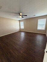 13230 Montclair Point Ct in Houston, TX - Building Photo