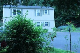 92 Oak St, Unit Unit1 in Brewster, NY - Building Photo