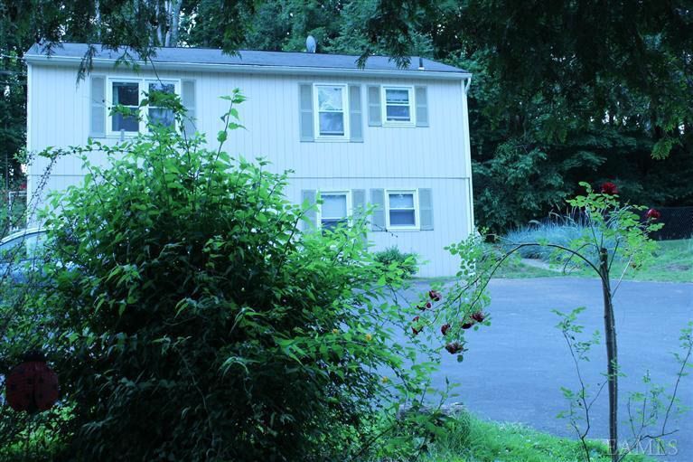 92 Oak St, Unit Unit1 in Brewster, NY - Building Photo