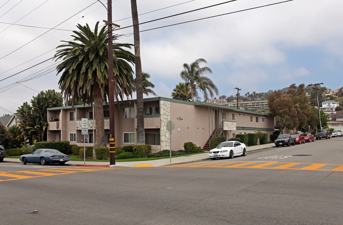 95 S Ann St in Ventura, CA - Building Photo