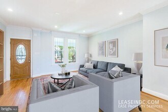 624 Irving St NW in Washington, DC - Building Photo - Building Photo