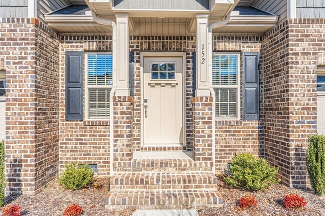 152 Lark Dr in Pinehurst, NC - Building Photo - Building Photo