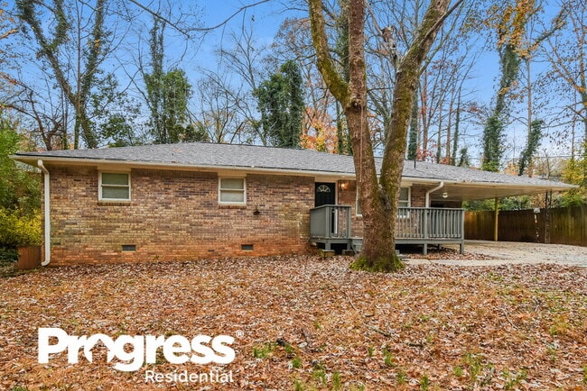 property at 643 Milford Dr SW