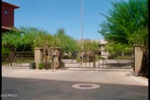 9551 E Redfield Rd in Scottsdale, AZ - Building Photo