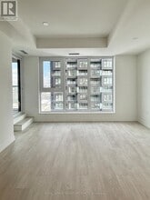 1 Quarrington Lane in North York, ON - Building Photo - Building Photo