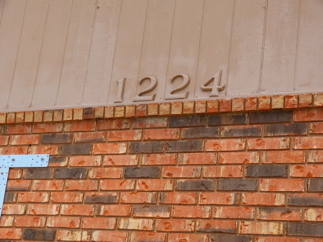 property at 1224 W Manana Blvd