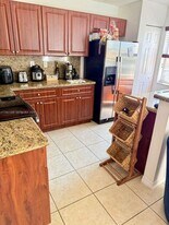 14304 SW 11th St in Pembroke Pines, FL - Building Photo