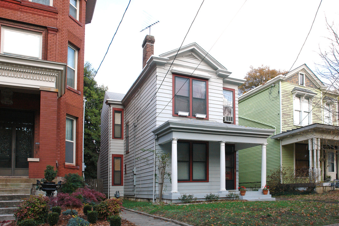 1421 Highland Ave in Louisville, KY - Building Photo