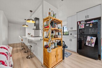 5229 Rincon St in San Diego, CA - Building Photo - Building Photo