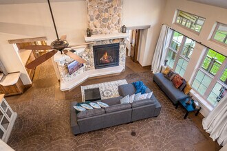 4955 Hidden Hollow Rd in Flagstaff, AZ - Building Photo - Building Photo