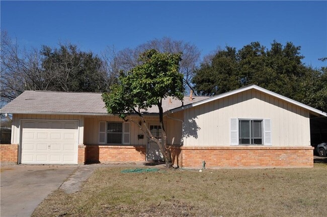 property at 1810 Teton Dr