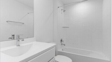 5030 Balcolm Dr in Arcola, TX - Building Photo - Building Photo