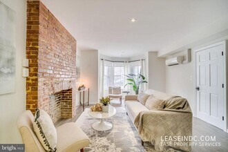 905 M St NW in Washington, DC - Building Photo - Building Photo