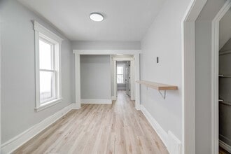 32 Mackay Av in London, ON - Building Photo - Building Photo