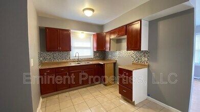 9053 S Aberdeen St in Chicago, IL - Building Photo - Building Photo